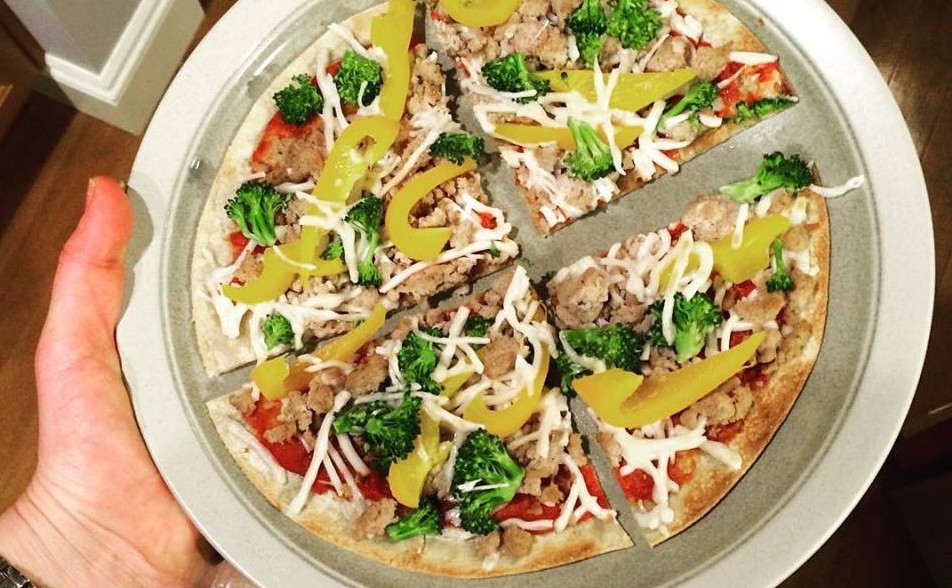 Super Simple Tortilla Pizza